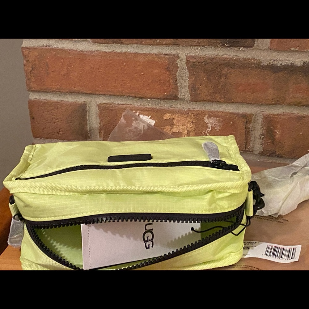 NWT UGG NEON CROSSBODY/BELT BAG 100% NYLON